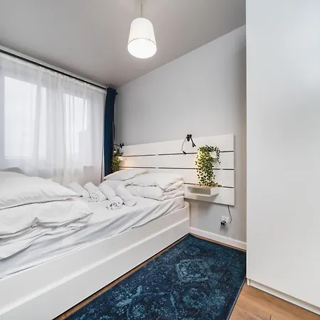 Apartament Z Tarasem Oraz Podziemnym Parkingiem Daire Krakow