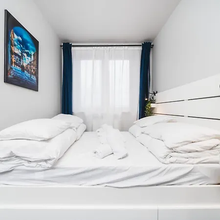 Daire Apartament Z Tarasem Oraz Podziemnym Parkingiem *