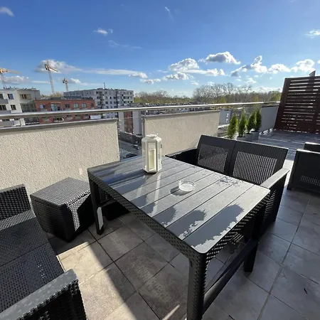 Apartament Z Tarasem Oraz Podziemnym Parkingiem Daire